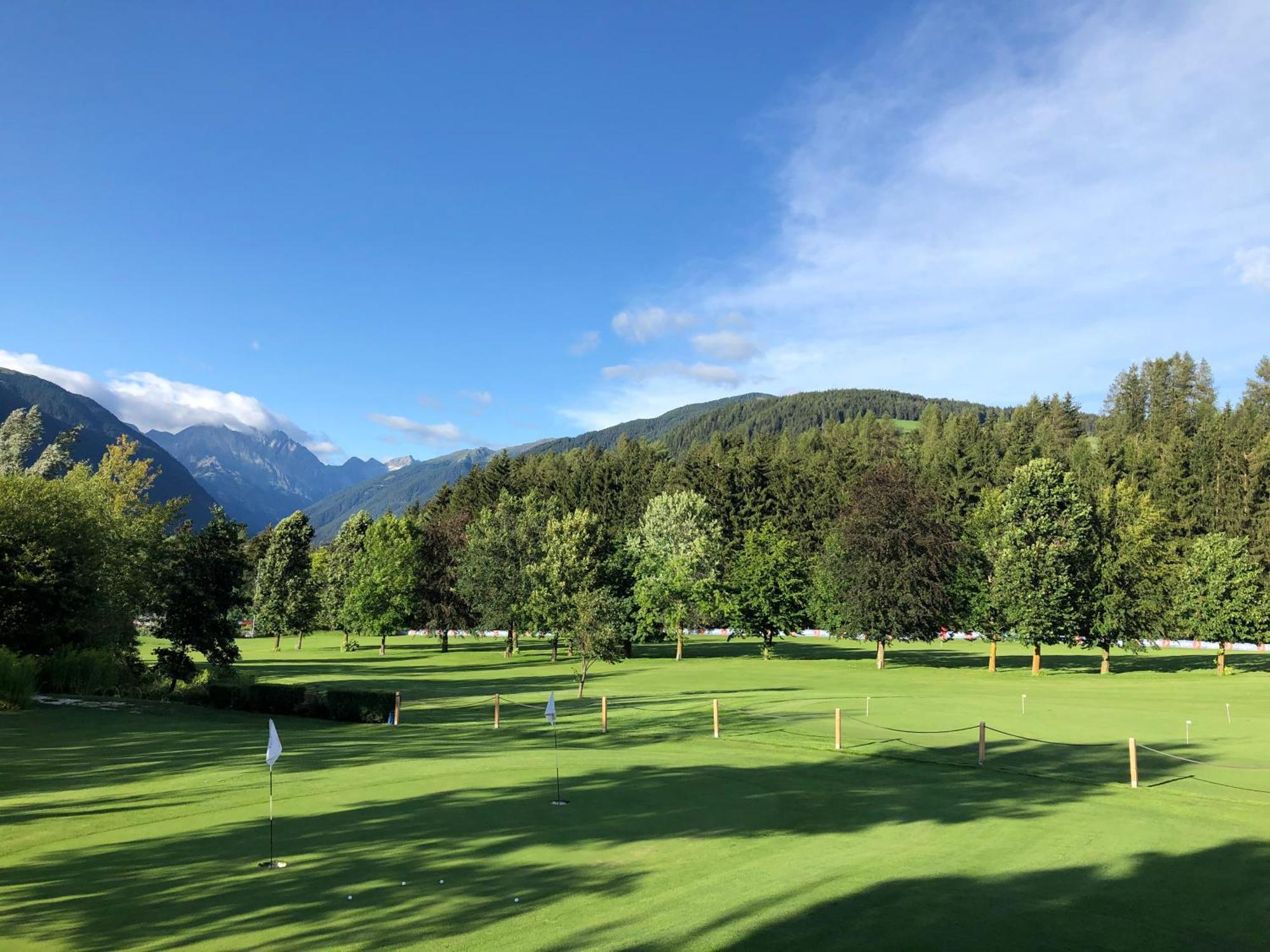Mirabell Dolomites Hotel - Luxury Ayurveda & Spa Olang ภายนอก รูปภาพ