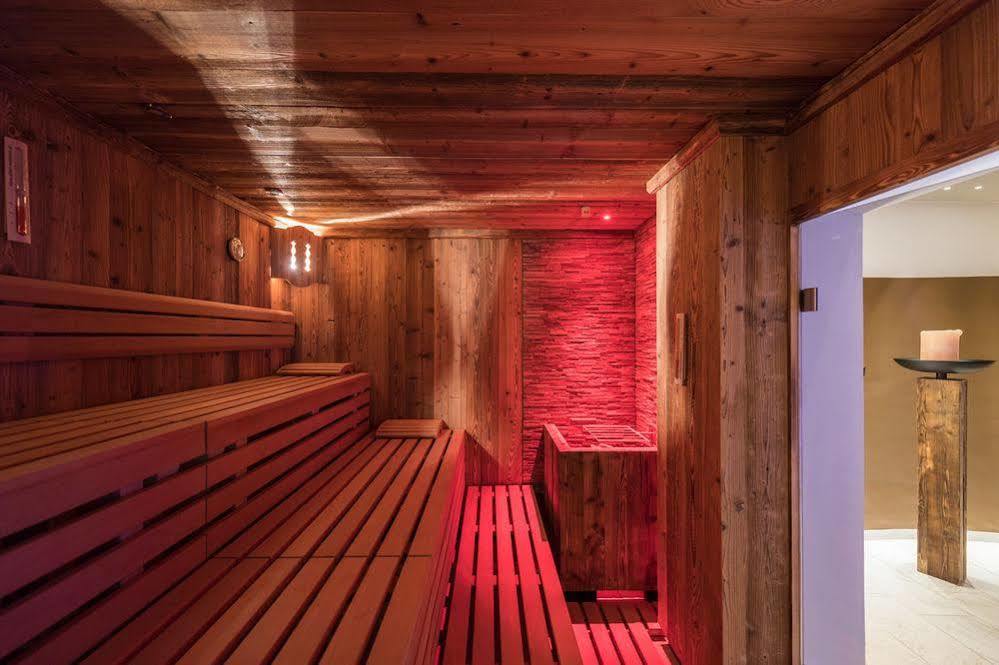 Mirabell Dolomites Hotel - Luxury Ayurveda & Spa Olang ภายนอก รูปภาพ