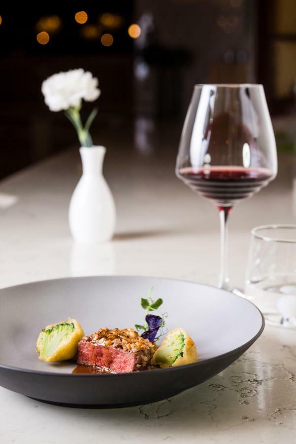 Mirabell Dolomites Hotel - Luxury Ayurveda & Spa Olang ภายนอก รูปภาพ