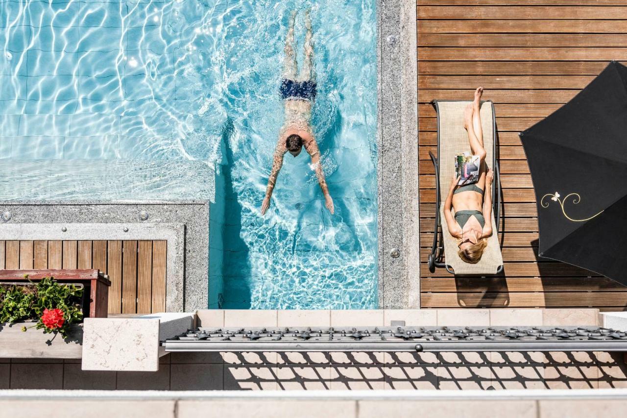 Mirabell Dolomites Hotel - Luxury Ayurveda & Spa Olang ภายนอก รูปภาพ